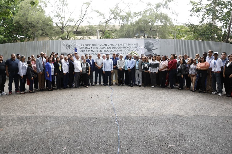 Kelvin Cruz rinde homenaje póstumo a Wiche García Saleta en centenario de natalicio 2