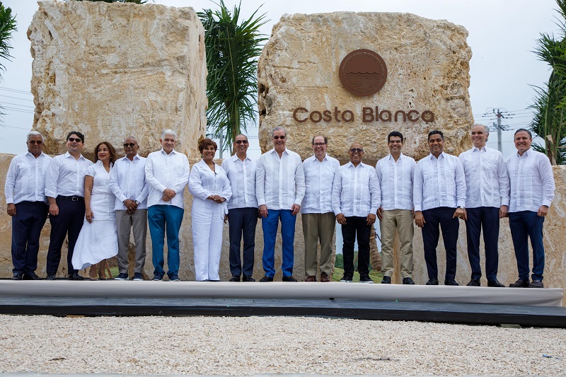 Boca Chica tendrá obras de turismo, salud y saneamiento con inversión superior a RD$20 mil millones 2 Boca Chica