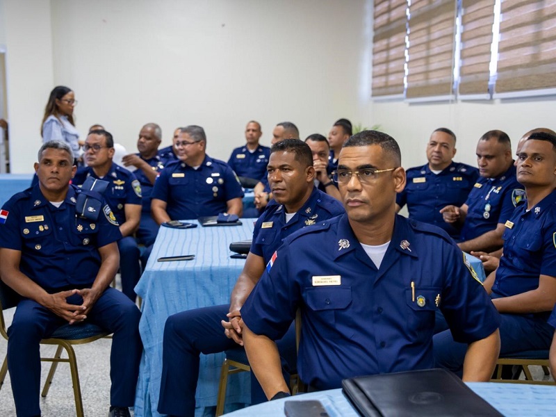 Disciplina policial centra seminario para inspectores de la Policía Nacional 2 Disciplina