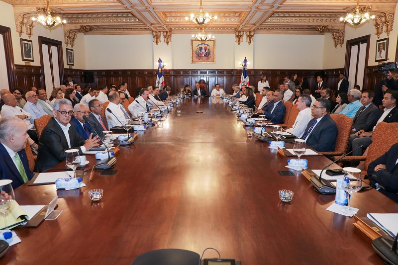 Presupuesto 2027 prioriza educación, salud e infraestructura en República Dominicana 2 Presupuesto 2027