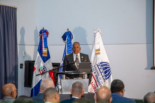 Contralor Félix Santana