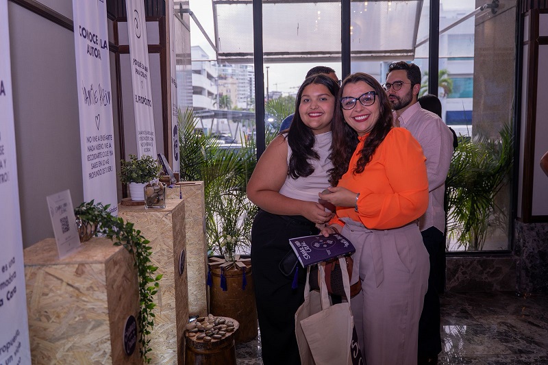 Yamile Hazim lanza su primer libro “Sanar para Crear”: una guía para transformar la ansiedad en amor y vivir desde la autenticidad 6