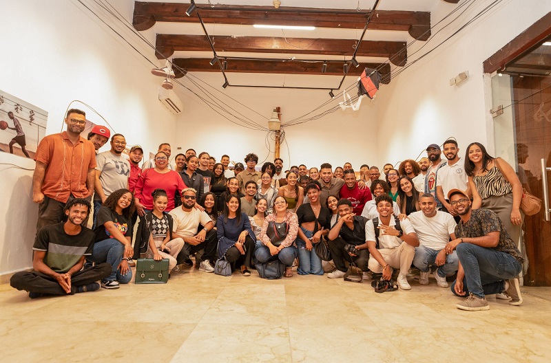 Exiben obra "Postales del más acá": retratos a la esencia de la ciudad 3