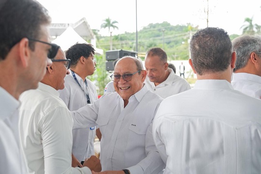 Director general del INFOTEP, Rafael Santos Badía,