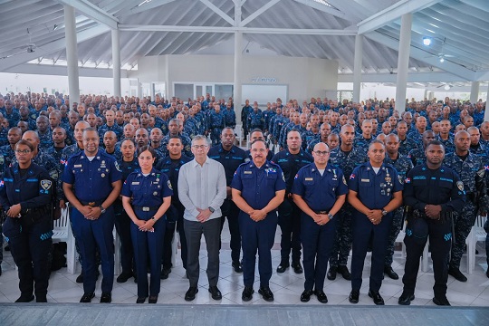 Policía