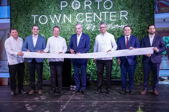 Porto Town Center by La Marquesa