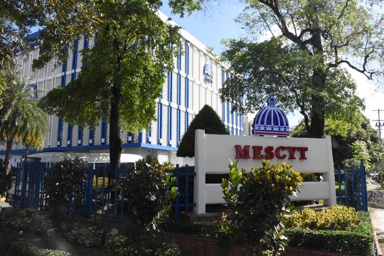 becas